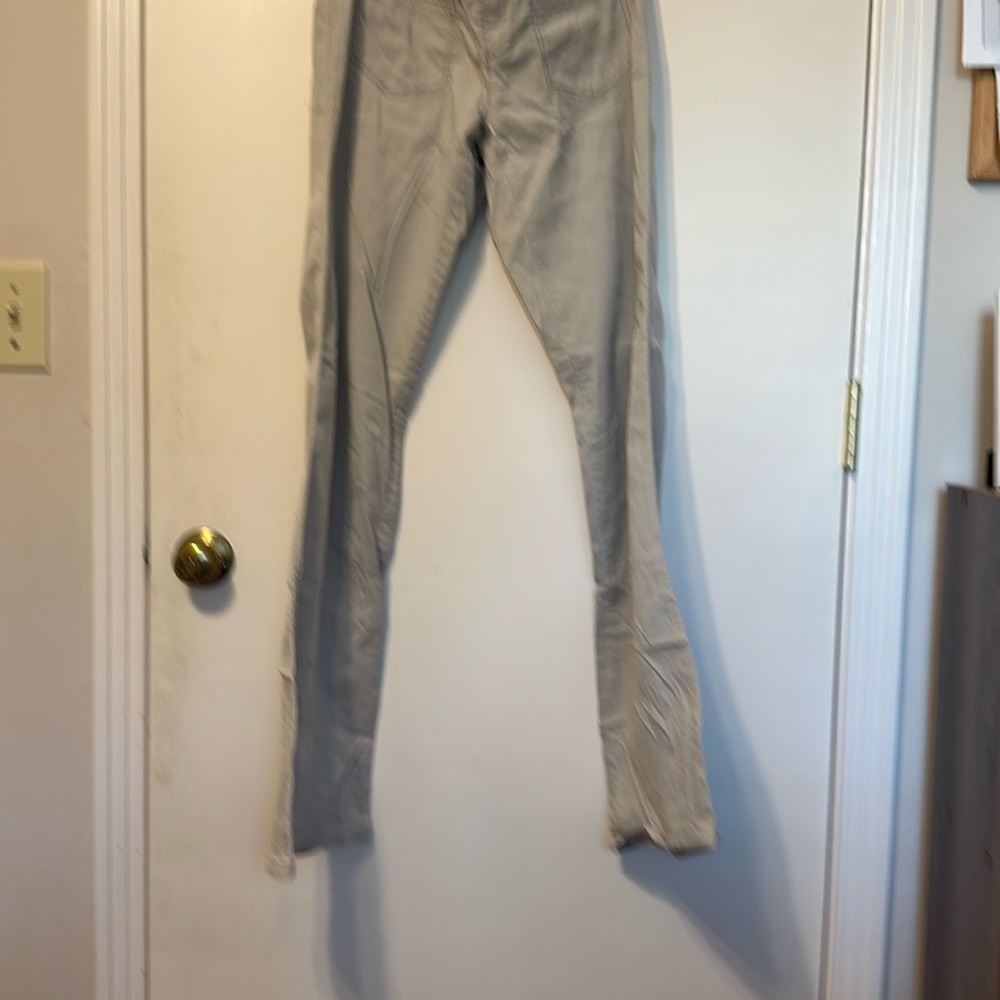 Tan pants with cotton Fabric and Slim Fit